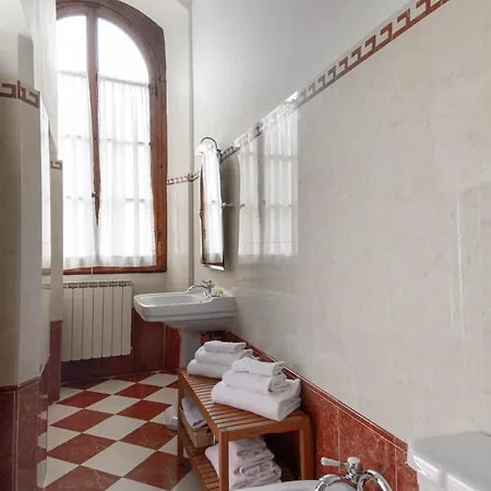 Palazzo Alfani - Residenza D'epoca 3* Florence