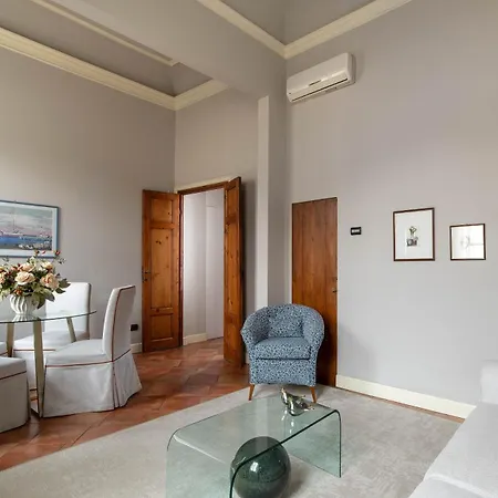 Aparthotel Palazzo Alfani - Residenza D'epoca 3*