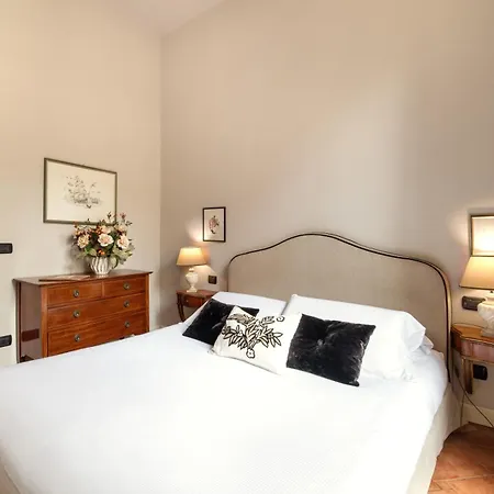 Palazzo Alfani - Residenza D'epoca Apart-hotel 3*