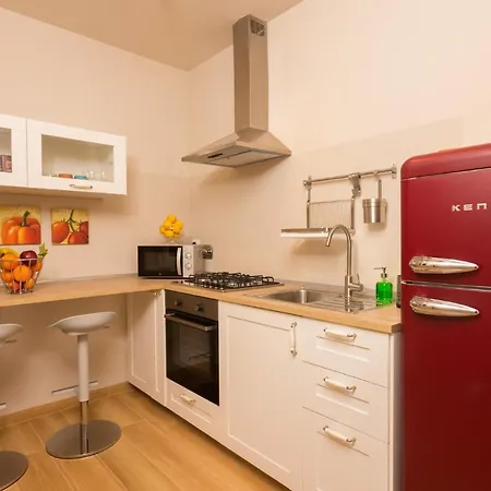 Aparthotel Palazzo Alfani - Residenza D'epoca 3*