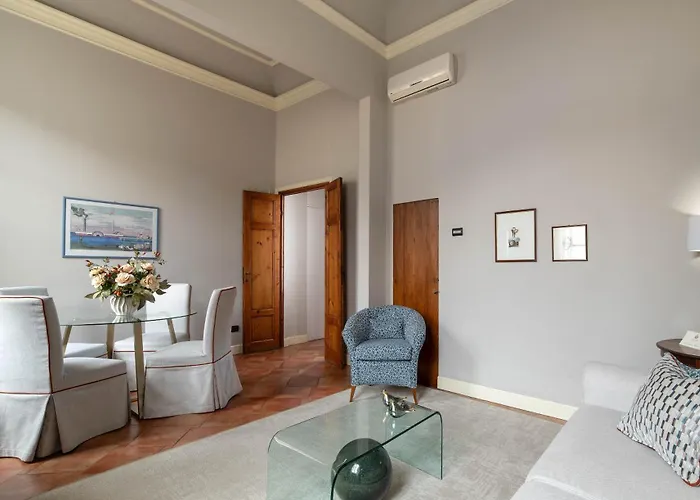 Aparthotel Palazzo Alfani - Residenza D'epoca 4*